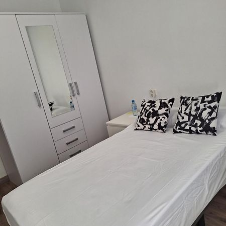 Habitacion Individual Apartman Valencia Kültér fotó