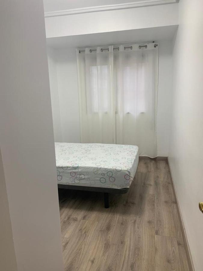 Habitacion Individual Apartman Valencia Kültér fotó